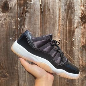Jordan 11 Low